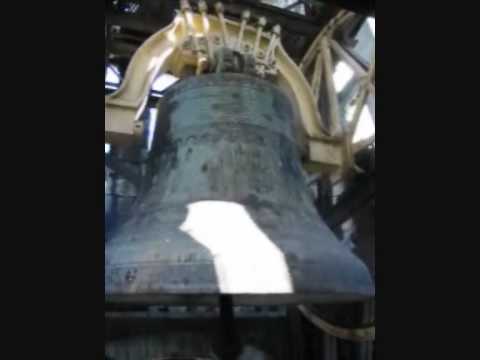 plus grosse cloche de France La Savoyarde Paris Sacré Coeur