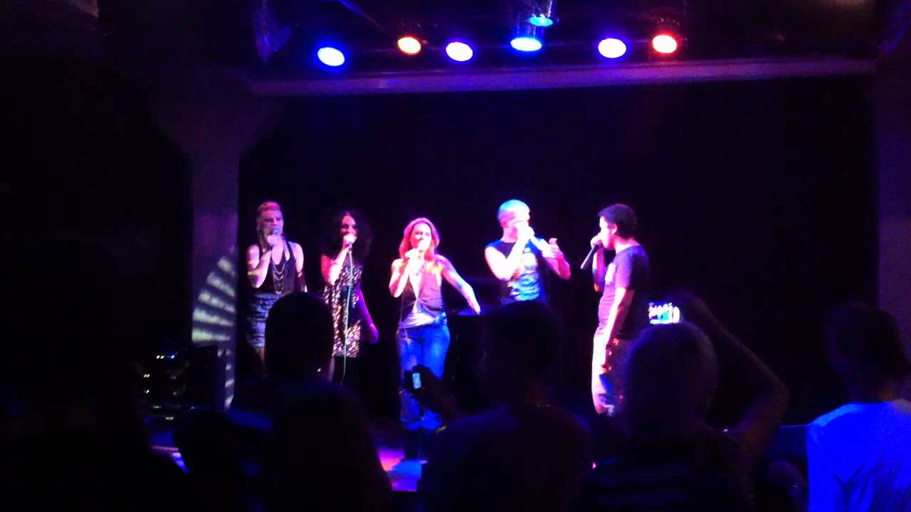 Laura Vane & The Vipertones - Roof Off (beatbox cover)