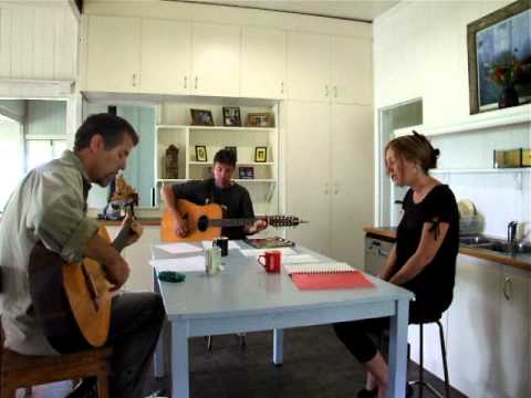 Lighthouse. Angela, Chris and Laurence. (The Waifs)