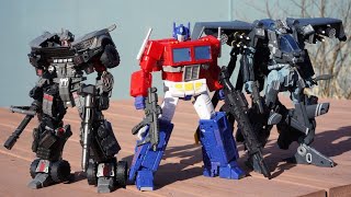 New Transformers Takara Tomy Overgear Ironhide & Blackout In Hand Images Additional Images