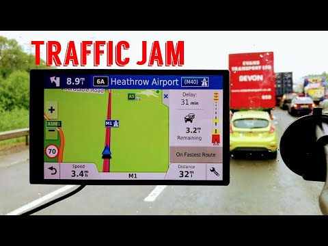 Video: How To Choose A Navigator With Traffic Jams