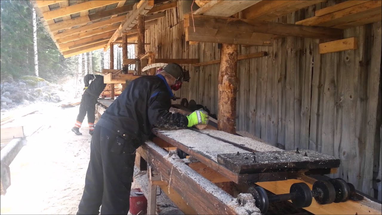 Tukin sahausta kenttäsirkkelillä pt.2 - YouTube