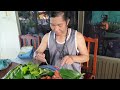 ปลาส้มปลาสวายทอดกินกับผักแซ่บๆ อาหารแลง อาหารเย็น