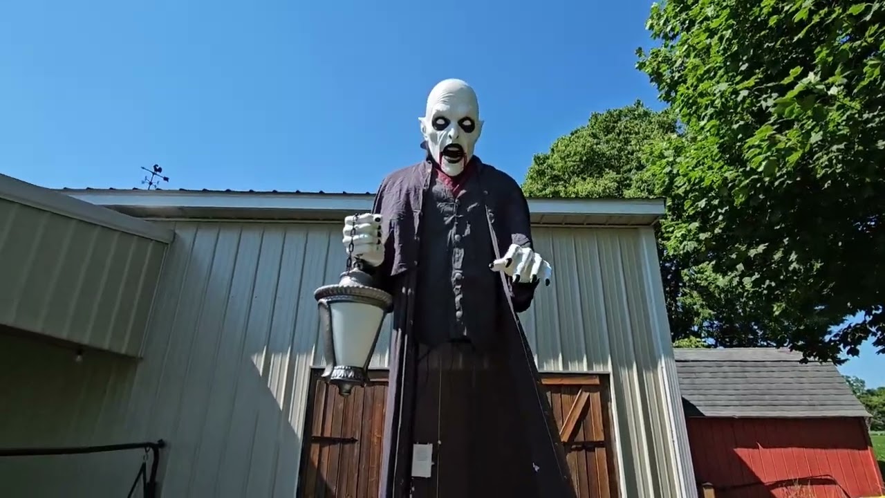 Lowes 12 ft immortal nightwalker set up!!!!