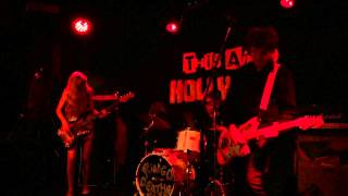 Ringo Deathstarr - "Frisbee" (This Ain't Hollywood, Hamilton Ontario, 22 July 2015) screenshot 1