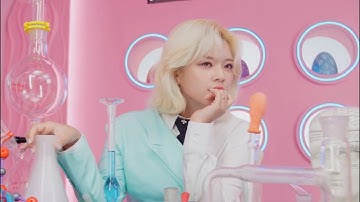TWICE SCIENTIST but only when Jeongyeon is on screen