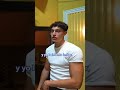 ¿qué papel le damos a @yosoyplex para que sea un vecino más de la que se avecina?