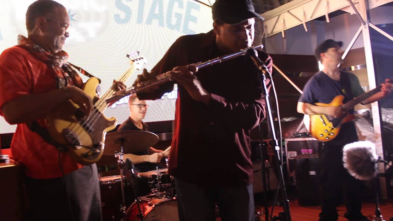 Stanton Moore Trio - Cissy's Got The Blues 1/5/14 Jam Cruise (with George Porter & Kofi Burbridge)