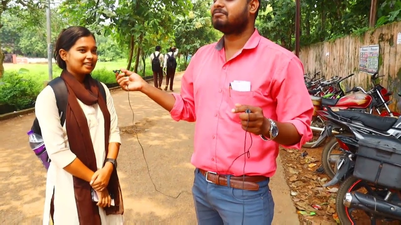 ଖୋର୍ଦ୍ଧା କଲେଜ ଝିଅର କଥା ଶୁଣି ହସି ହସି ଗଡି ଯିବେ_College Funny Girls #viral #funny #college #collegegirl