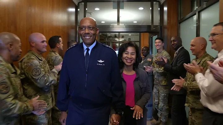 CSAF 22 Gen Brown Pentagon Clap Out