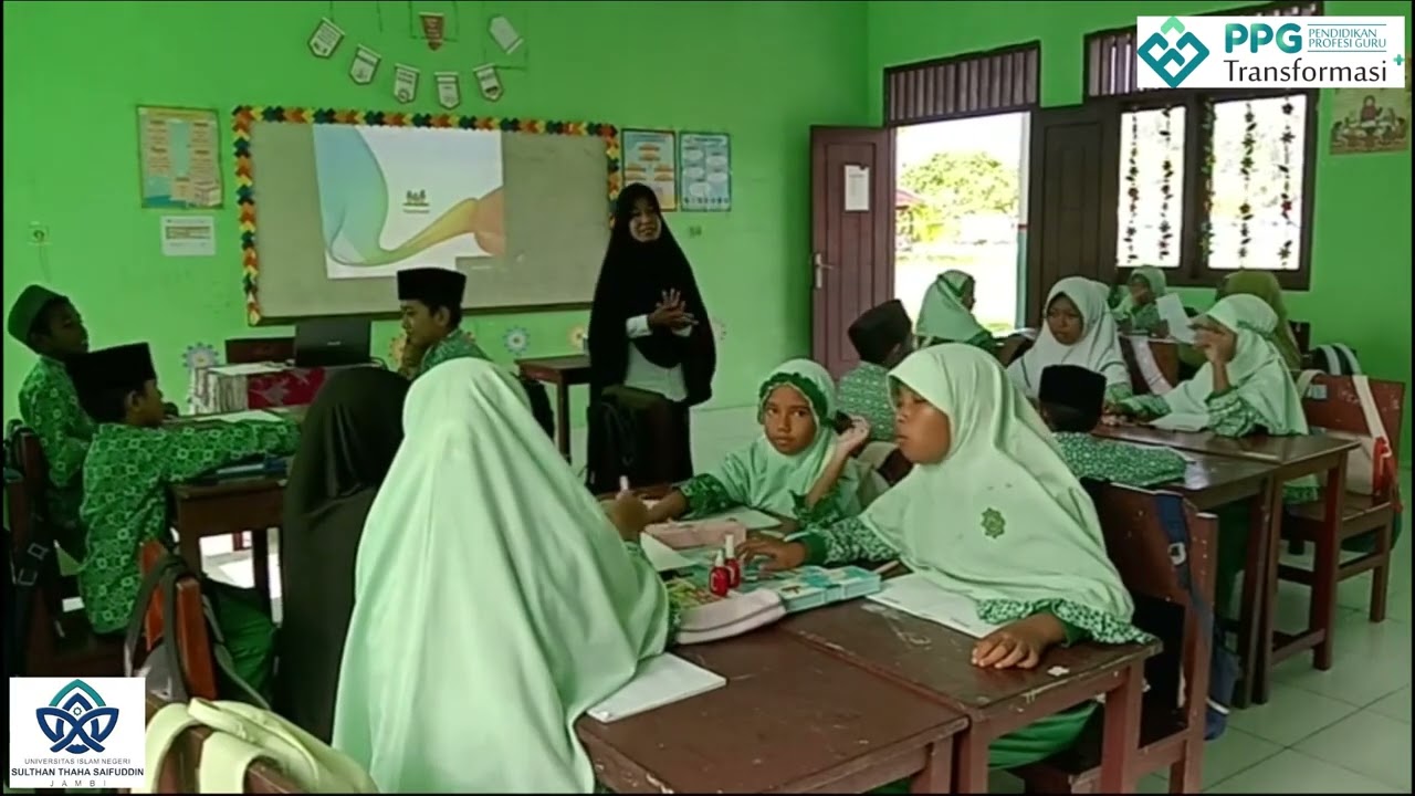 VIDEO UKIN YOUTUBE MANIRA