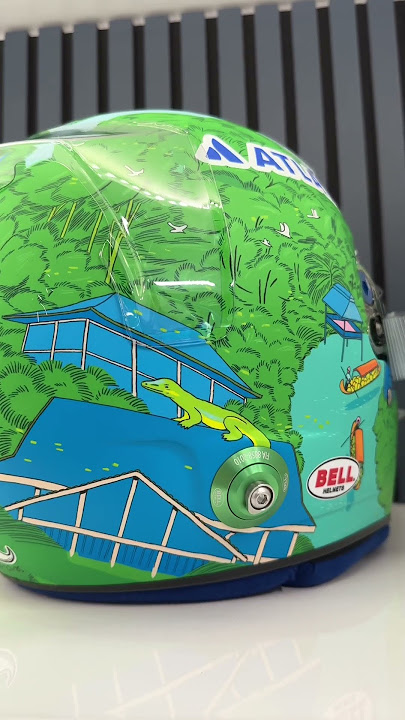 This helmet 😍 #f1