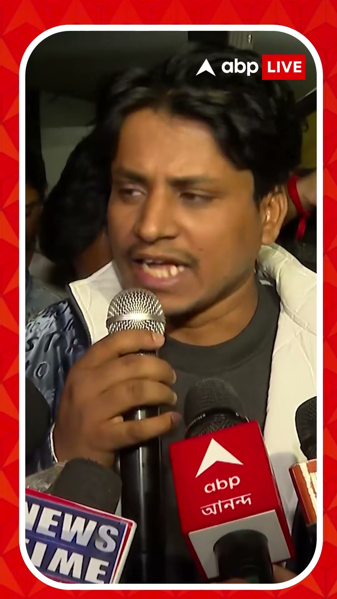 অন্যায়ের বিরুদ্ধে দাঁড়িয়েছি তাই বাড়িতে পুলিশ পাঠিয়ে কণ্ঠরোধের চেষ্টা : আসফাকুল্লা নাইয়া