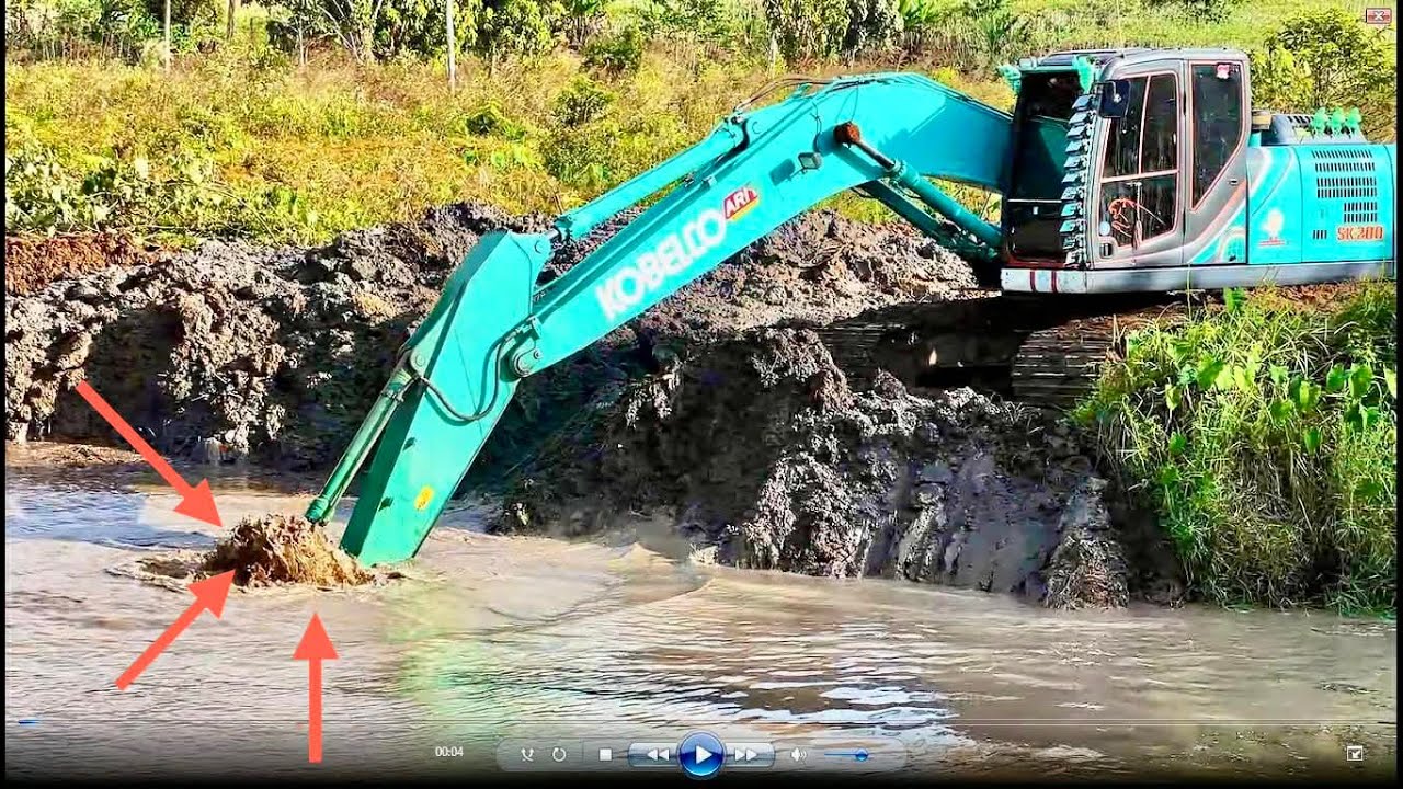 Rent an excavator to dig a pond for fish farming #kobelco #kobelcosk220 ...