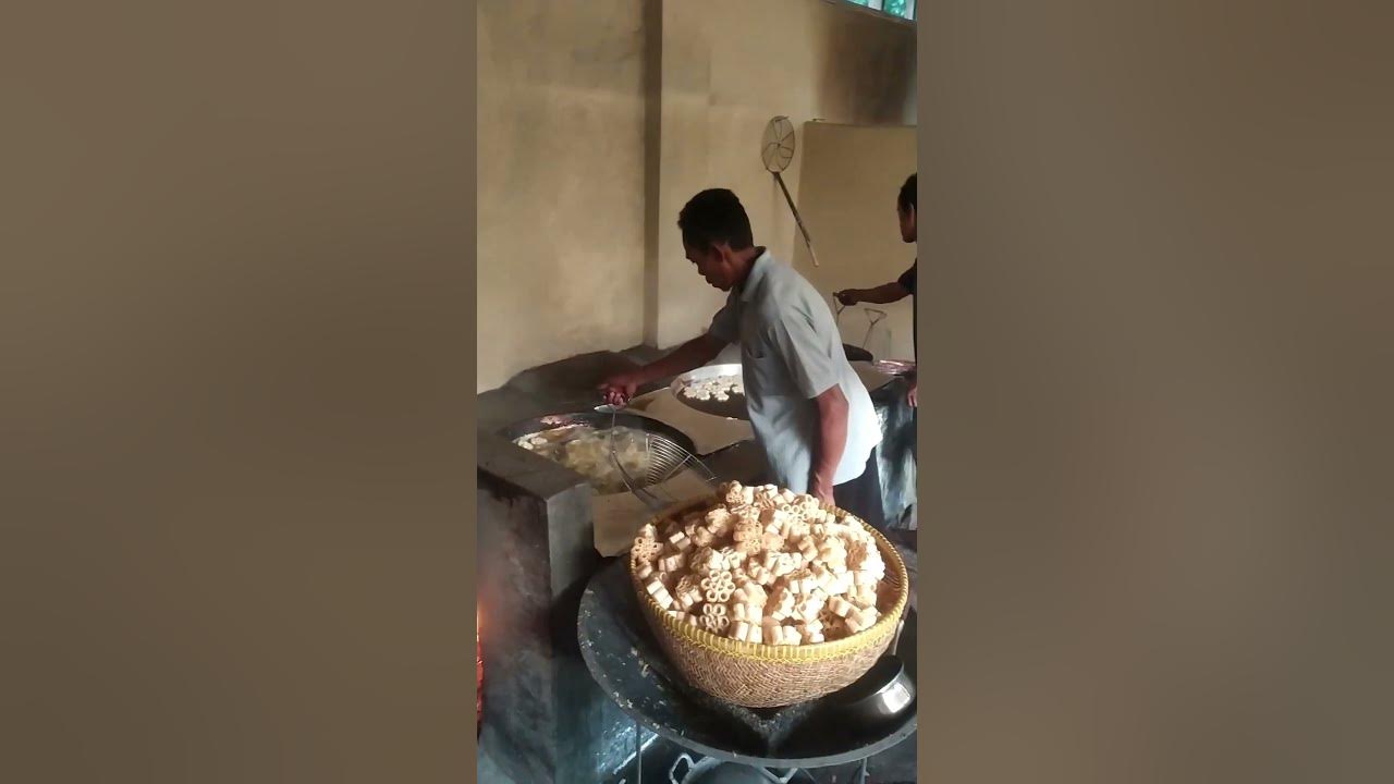 Pabrik Seroja Terbesar di Ciamis #kulinerciamis #seroja #khasciamis #kembanggoyang