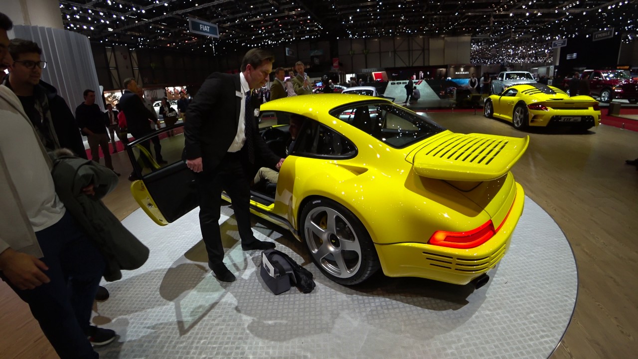 [4k] Ruf CTR 2017 new "Yellowbird" OVERVIEW with TRUNK open and ...
