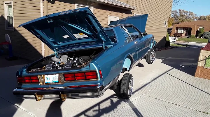 Two Door Caprice Lowrider (Hoppos Equipped)