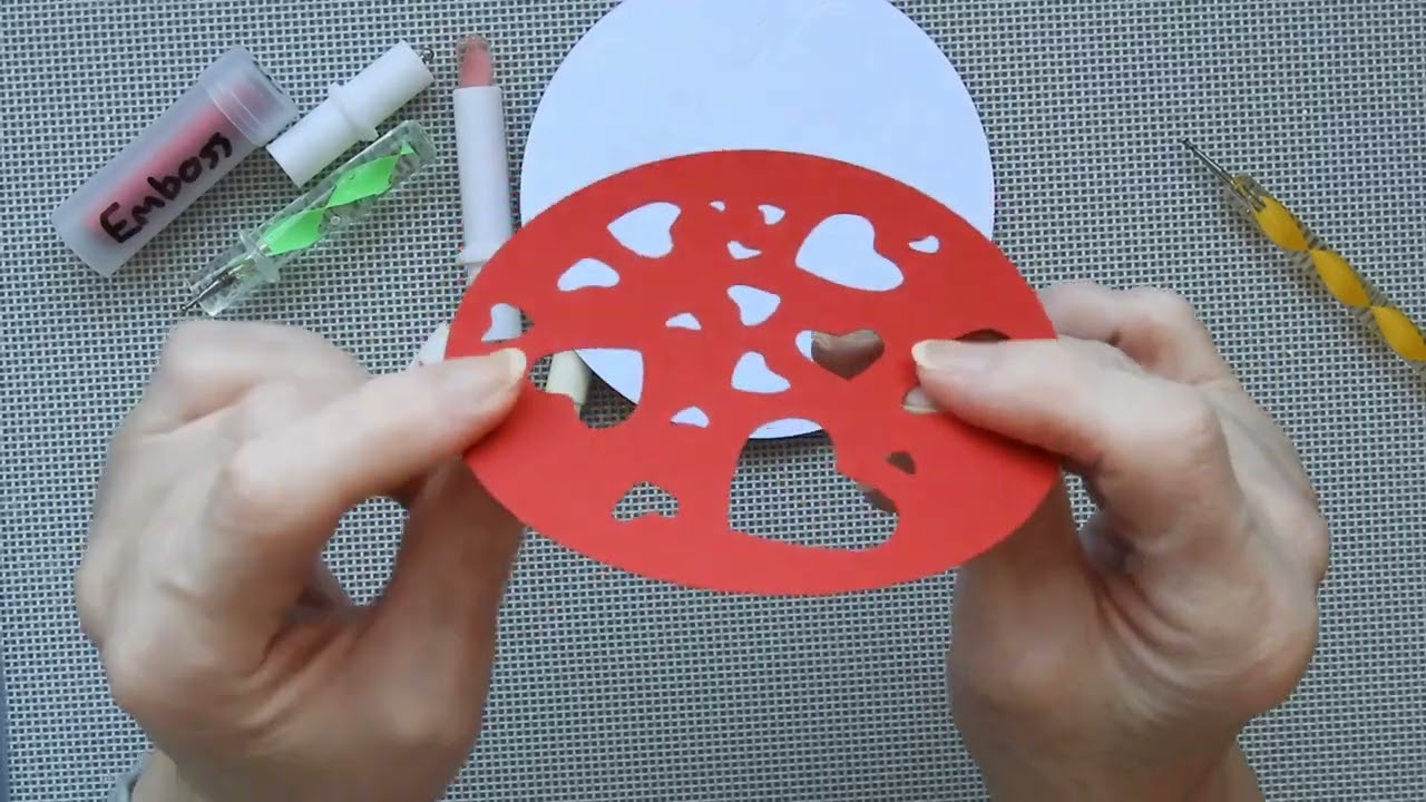 Сухое тиснение с помощью SCAL6 и режущего станка.