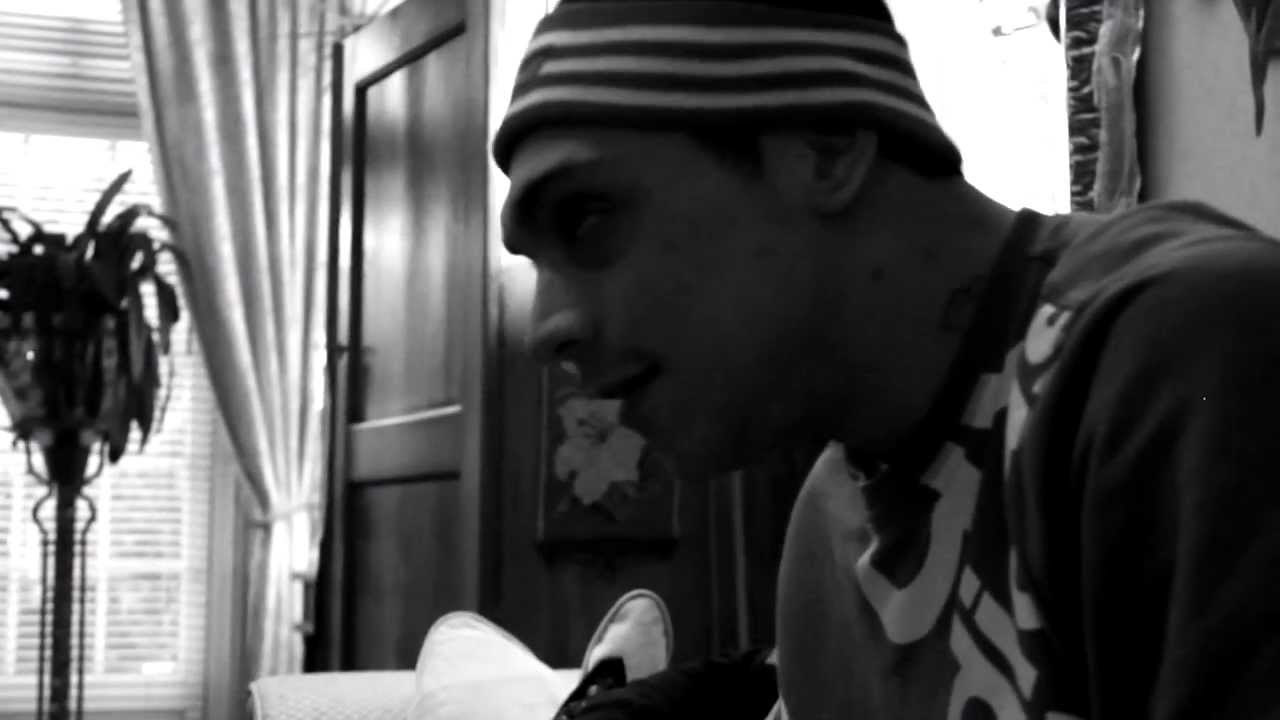 Clifftem - Op een Trip (prod. by Marnix van Hal) (Oficial Video)