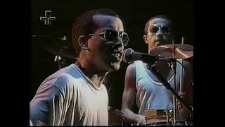 Chico Science & Nação Zumbi - Samba do Lado