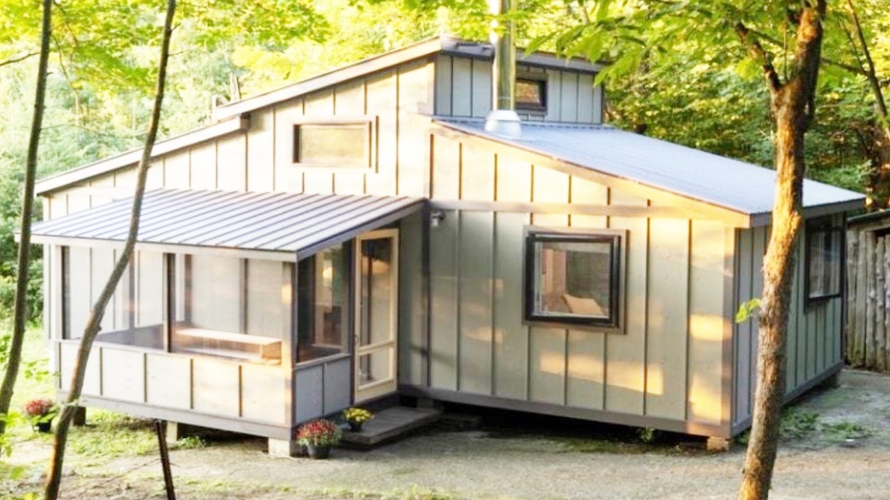 Deanna's gorgeous tiny house made from a Shutterbug Cabin is for sale ...