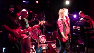 Distant Signals Red Barchetta TBL 2014