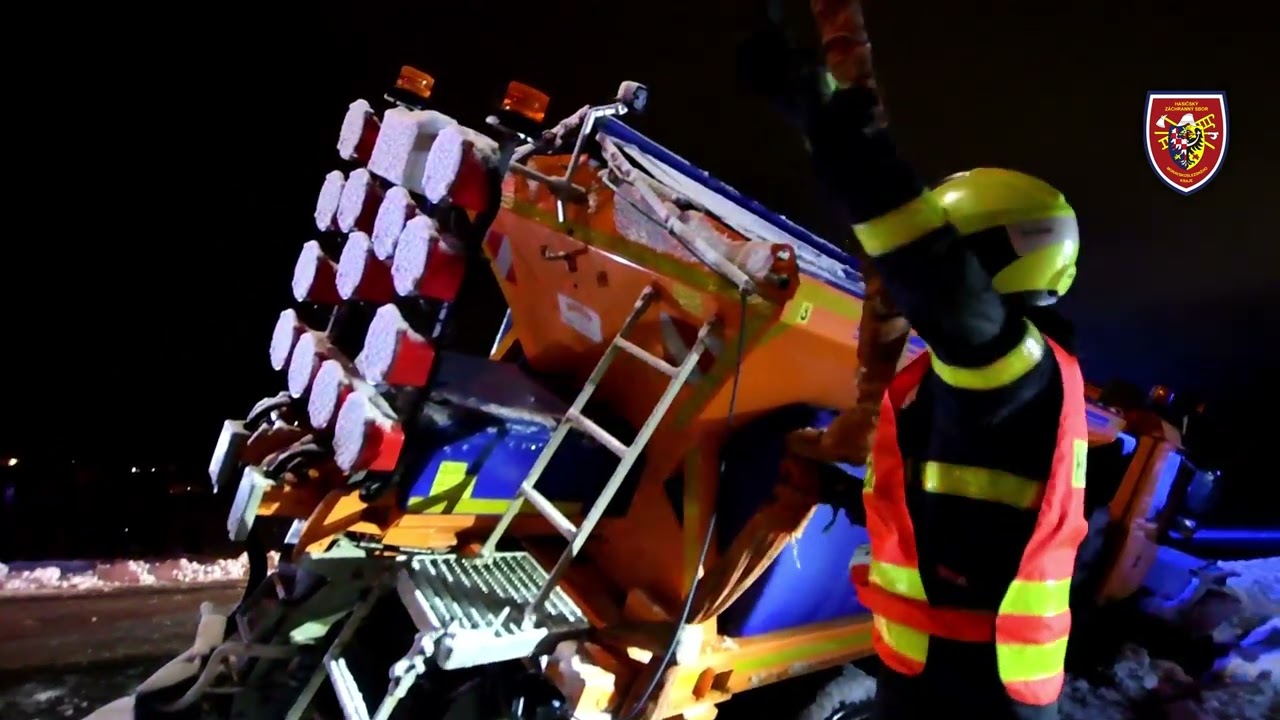 26.11.2025 Vyproštění sypače | HZS MSK