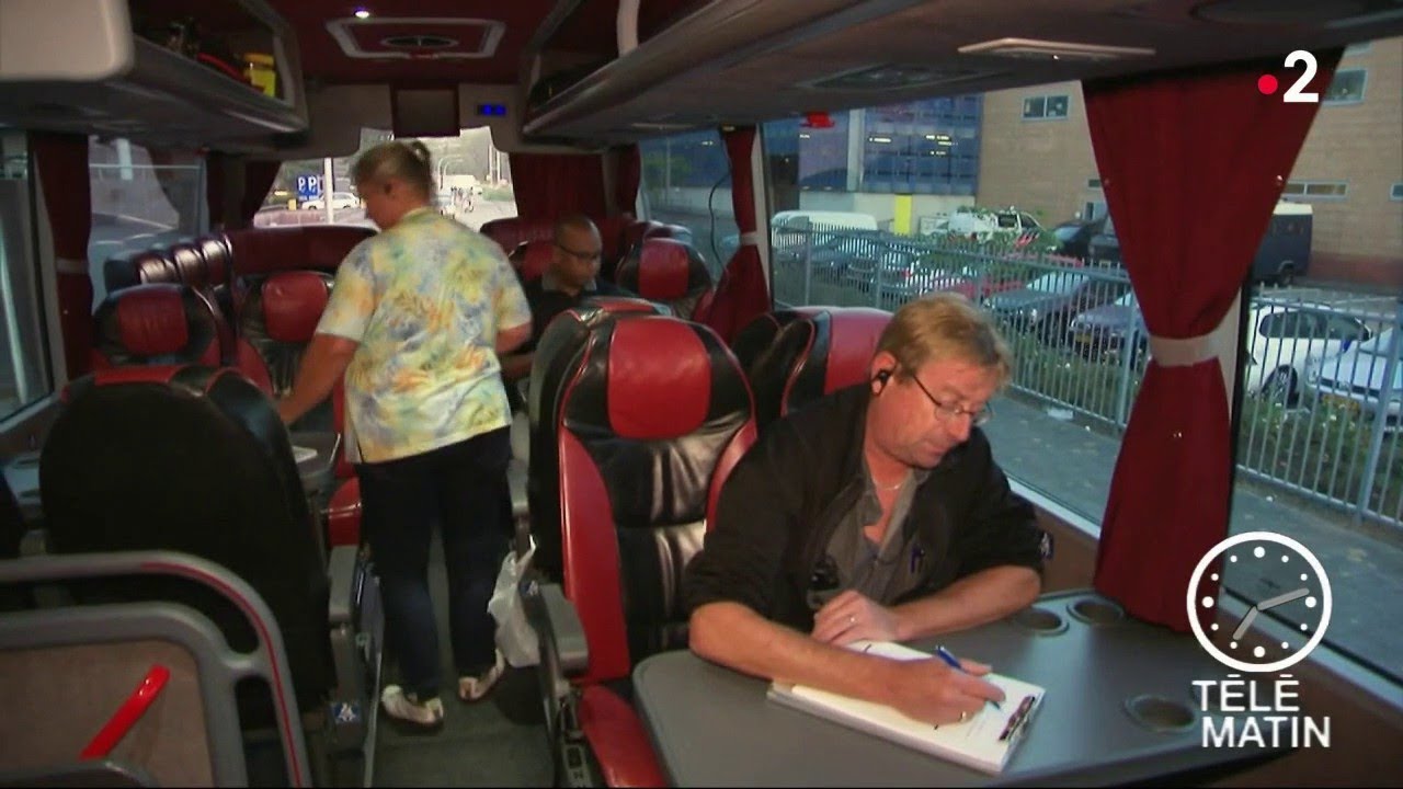 Sans frontière - Portable au volant : gare au bus néerlandais !