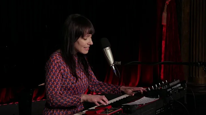 Elizabeth and the Catapult - The Muse - 1/25/2021 ...