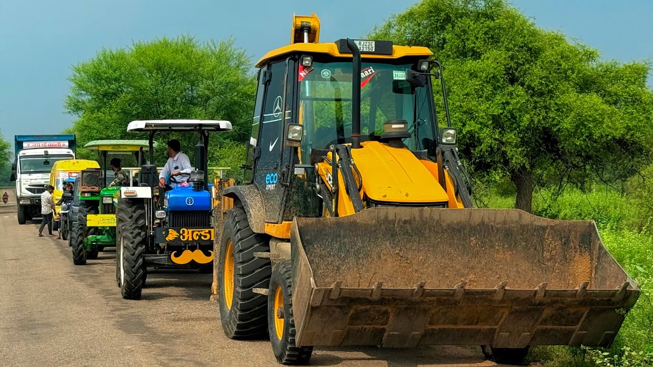 Jcb 3dx loading Mud in TATA Tippers Tractors Swaraj 855F New Holland 3630 Tractor newjcb Thar Truck