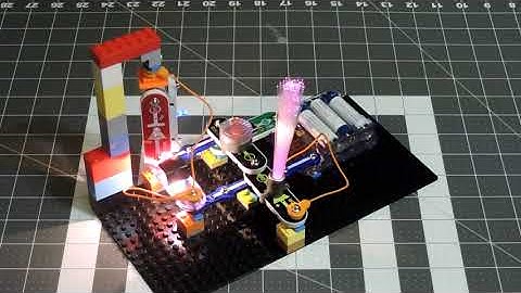 Bric Structures Snap Circuits & Lego Classic