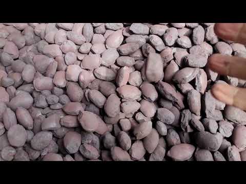 ASMR; jogando pedra de minério