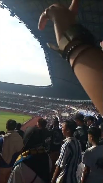 syalala Lala lala hoo oooo / laga uji coba PSIS vs AREMA di setadion jatidiri