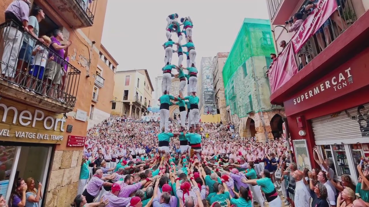 5de8 de la Colla Castellera de Sant Pere i Sant Pau a Sant Magí