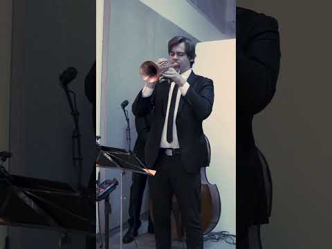 Видео: “Days Of Wine And Roses” Trumpet Solo #trumpetsolo #shorts #daysofwineandroses