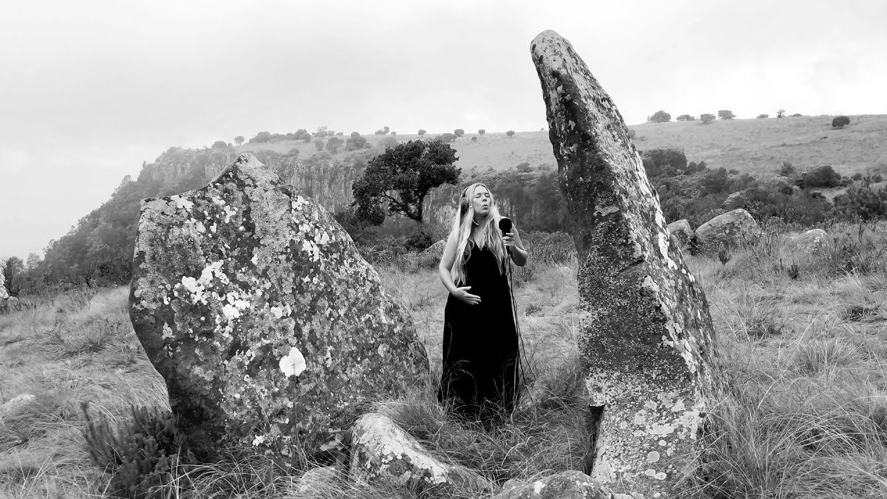 Live Song In Nature With 5000 Year Old Dwarfie Stane Orkney Scotland BETWEEN HER STONE CARVED THIGHS