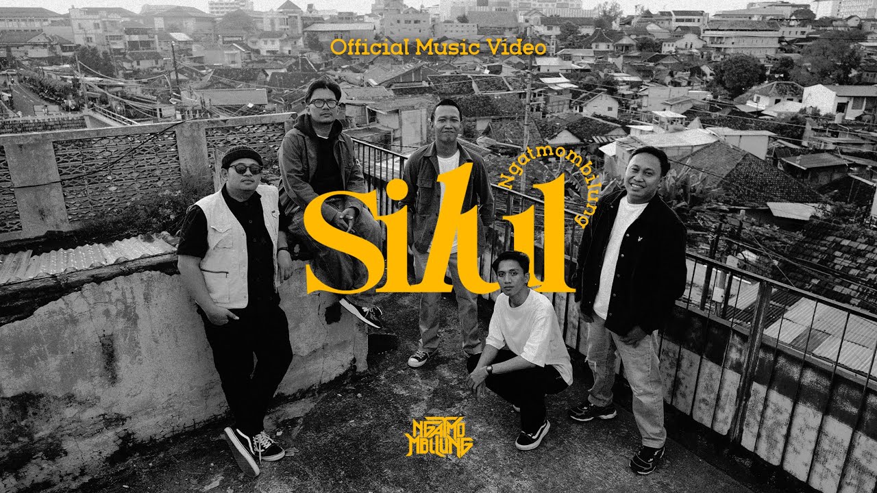 Guarda NGATMOMBILUNG - SILUL (Official Music Video) su YouTube Guarda NGATMOMBILUNG - SILUL (Official Music Video) su YouTube