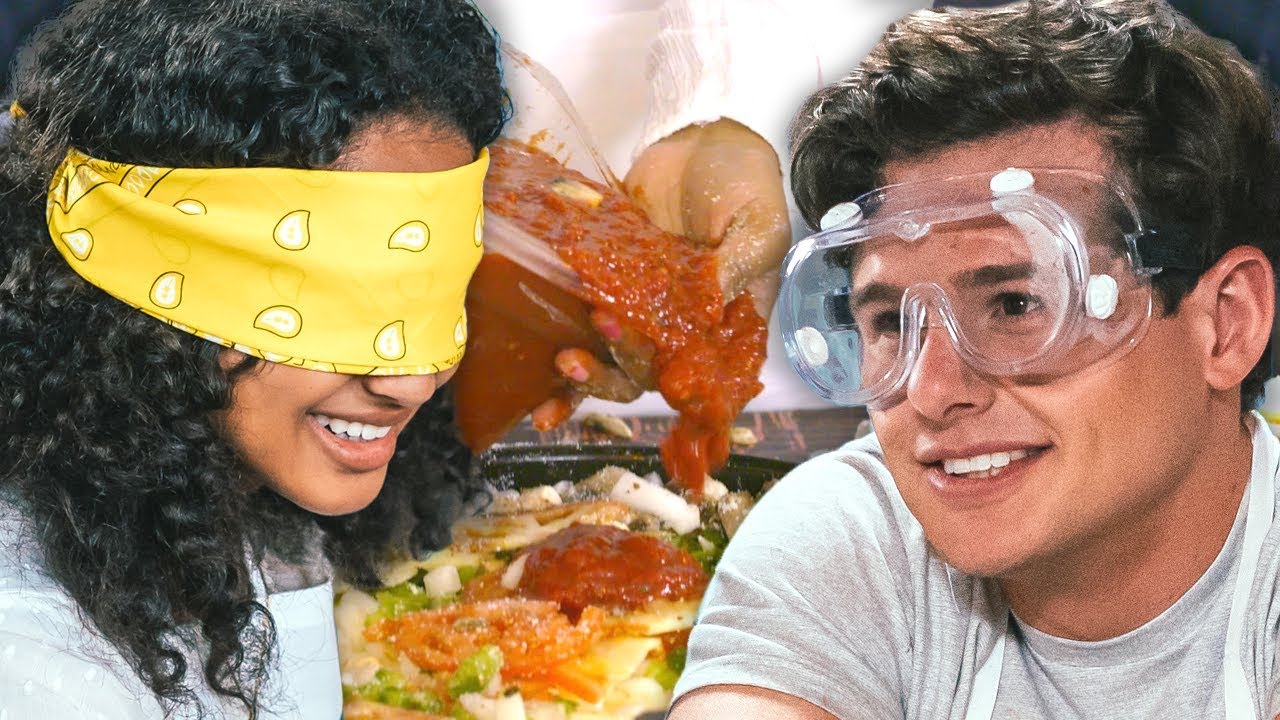BLINDFOLD Build Your Own Deep Dish Pizza w/ Daniella Perkins & more! | The Carpe Challenge: Chicago