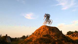 Download Lagu TOMBO MP3