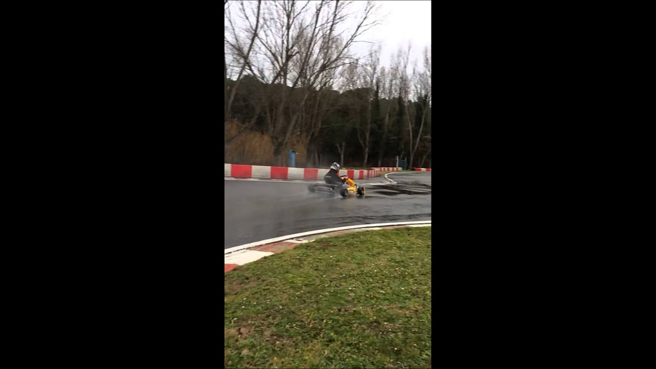 Karting cardedeu kartman 1 slowmotion