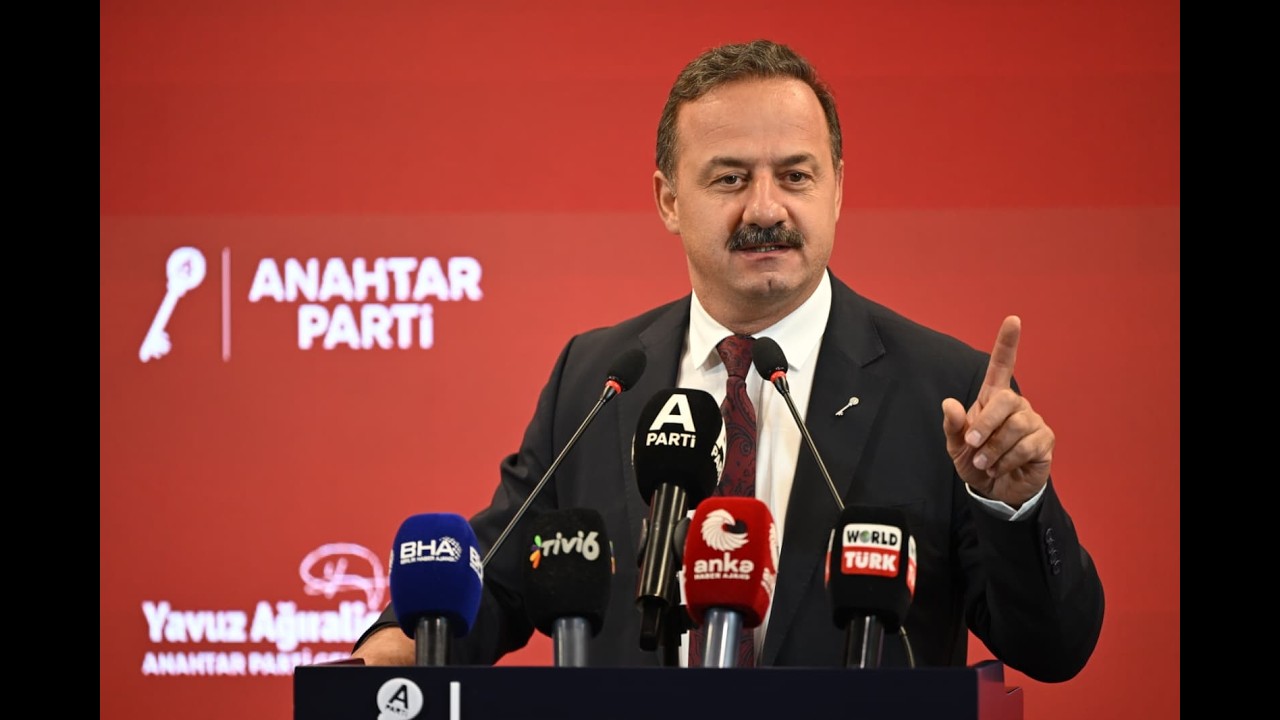 Ağıralioğlu ittifak iddialarına yanıt verdi: Hiçbir görüşmemiz yok, milletin A planıyız