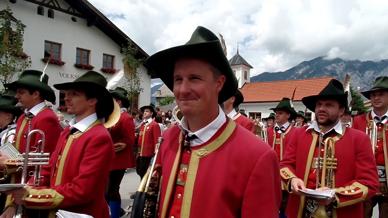 69.Bezirksmusikfest in Birgitz am 14.7.2019 mit Festumzug