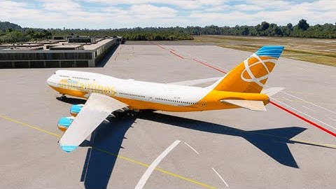 the plane hit a storm and made an emergency landing EPs56