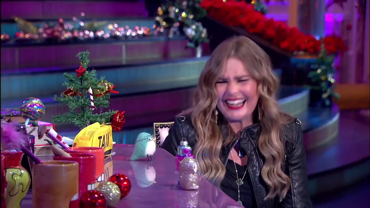 أبلة فاهيتا - احلى واجمد انترفيو ممكن تشوفه حصل في تاريخ كارو 😂 مع الجميلة #يسرا