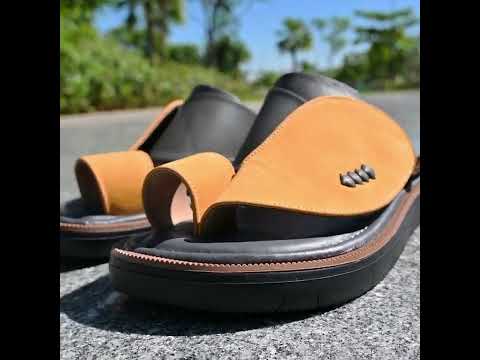 حذاء شرقي شامواه زعفراني ورمادي