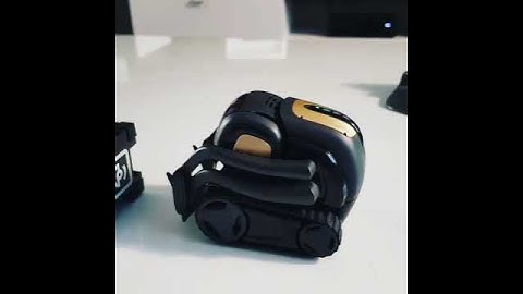 vector robot is playing with cubes 🥰#robot #vector