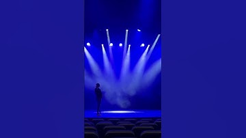 Cool Light Sweep. #lighting #magic #theater #intelligentlighting