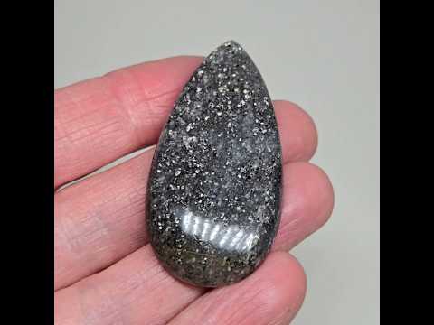 Сірий авантюрин - кабошон 74 ct для створення прикрас, видео 1