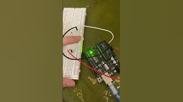 Darkness Detection with Arduino: LED Control via Photoresistor