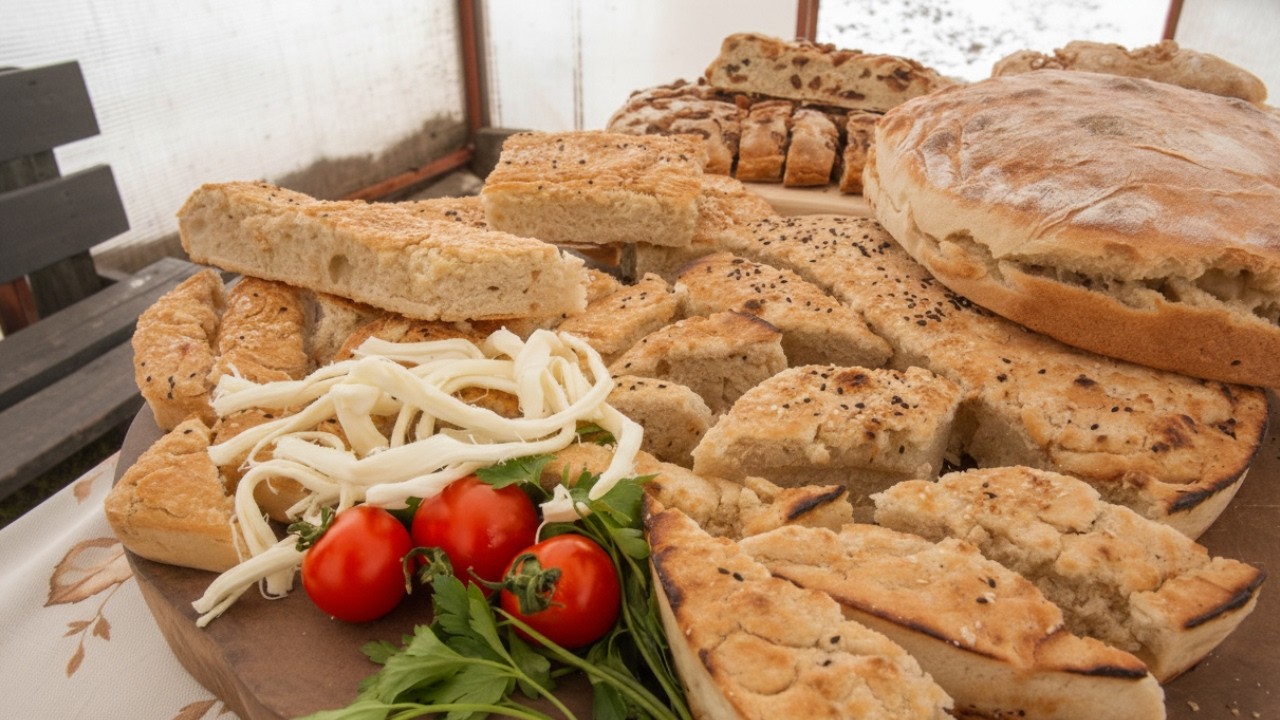 ❄️Деревенский хлеб в зимнем огороде во время сильного снегопада🥖🔥